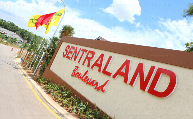 Sentraland Boulevard (BSA LAND) - West Java