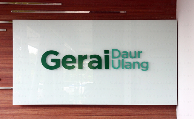 Gerai Daur Ulang - Gedung Astra, Jakarta