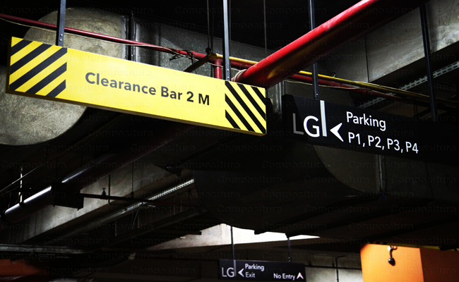 Menara Standard Chartered (RDTX Group) - Jakarta